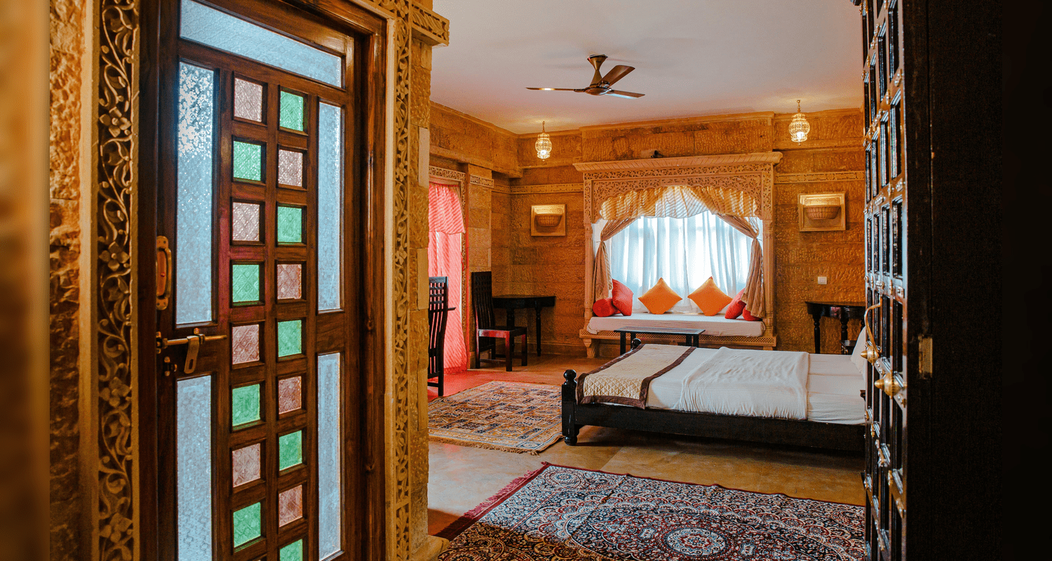 http://Hotel-Lal-Garh-Fort-And-Palace-Mu7Ne6mxxCs-Unsplash_with_bgc